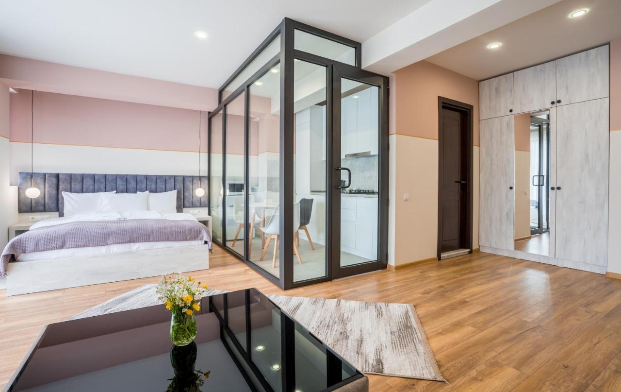 Devdaraki Apartments Kazbegi Bagian luar foto