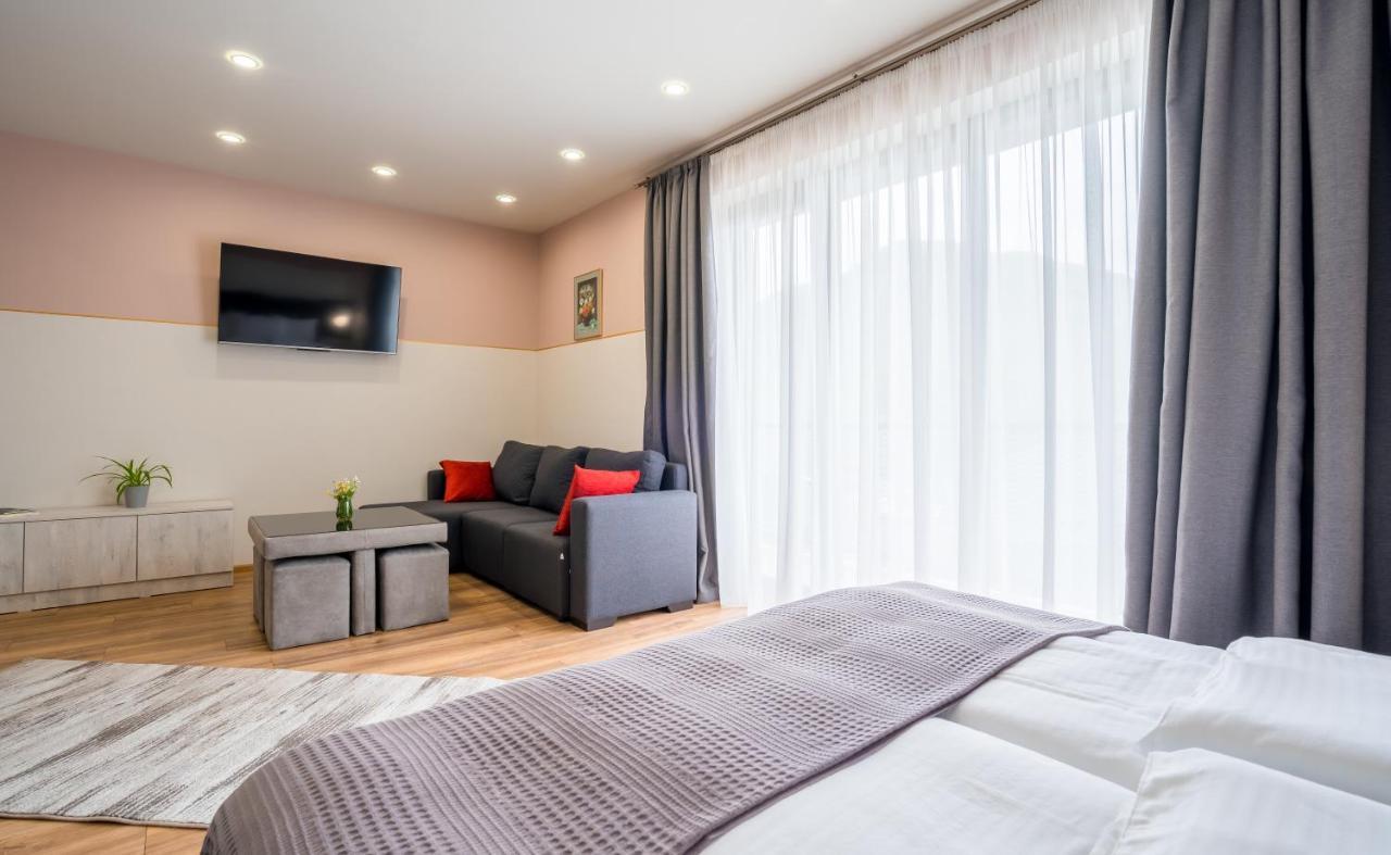 Devdaraki Apartments Kazbegi Bagian luar foto