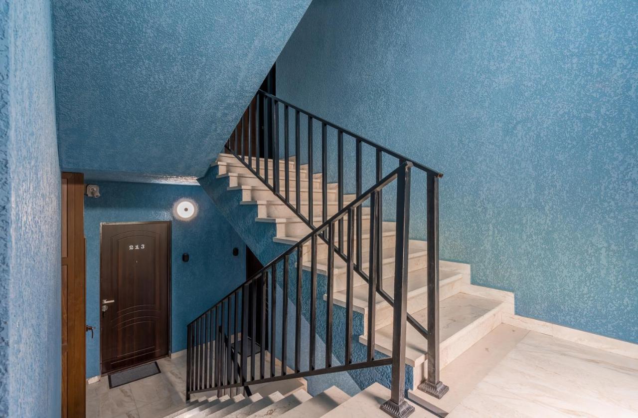 Devdaraki Apartments Kazbegi Bagian luar foto