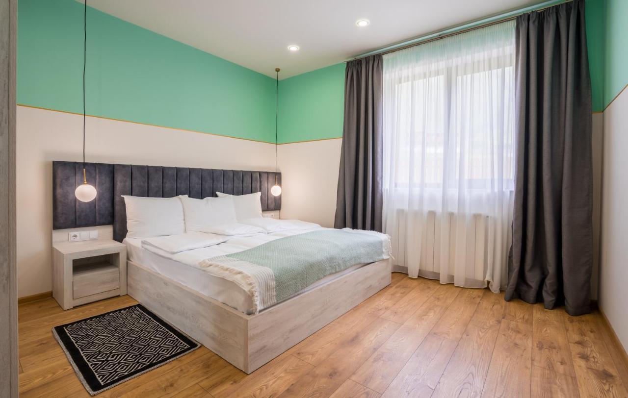 Devdaraki Apartments Kazbegi Bagian luar foto